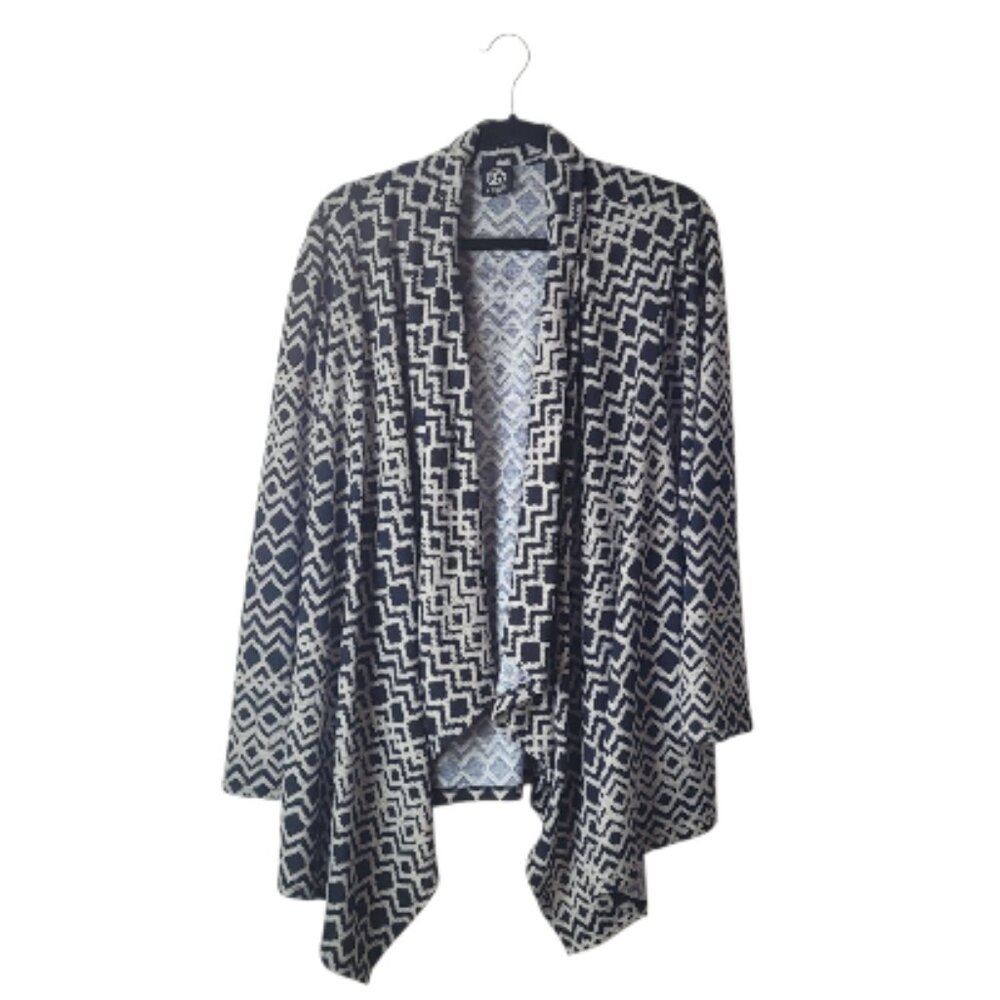 Bobeau Black and White Geometric Print Waterfall Cardigan